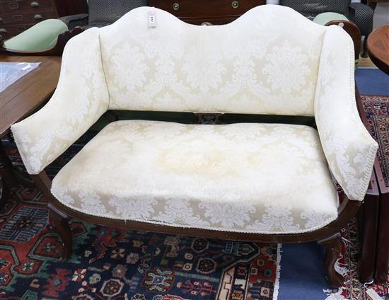 A 1920s mahogany framed settee W.124cm